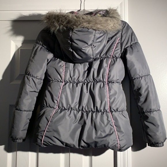 London Fog gray/pink girls puffer coat! - Picture 9 of 10